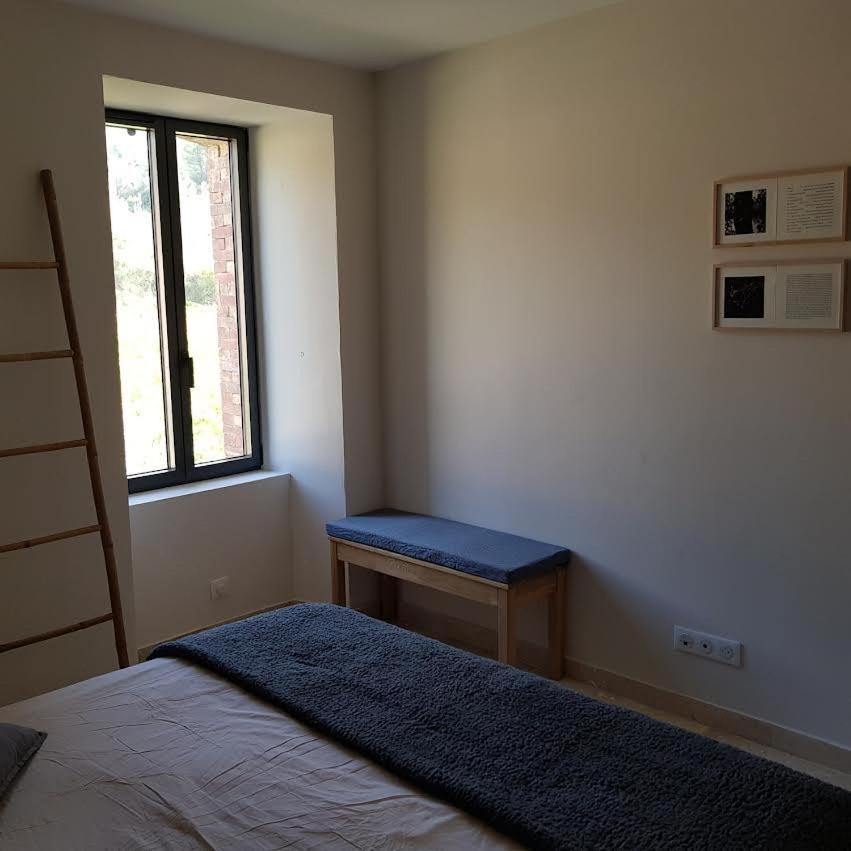 Les Tuileries De Lencieux Apartment Жигондас Екстериор снимка